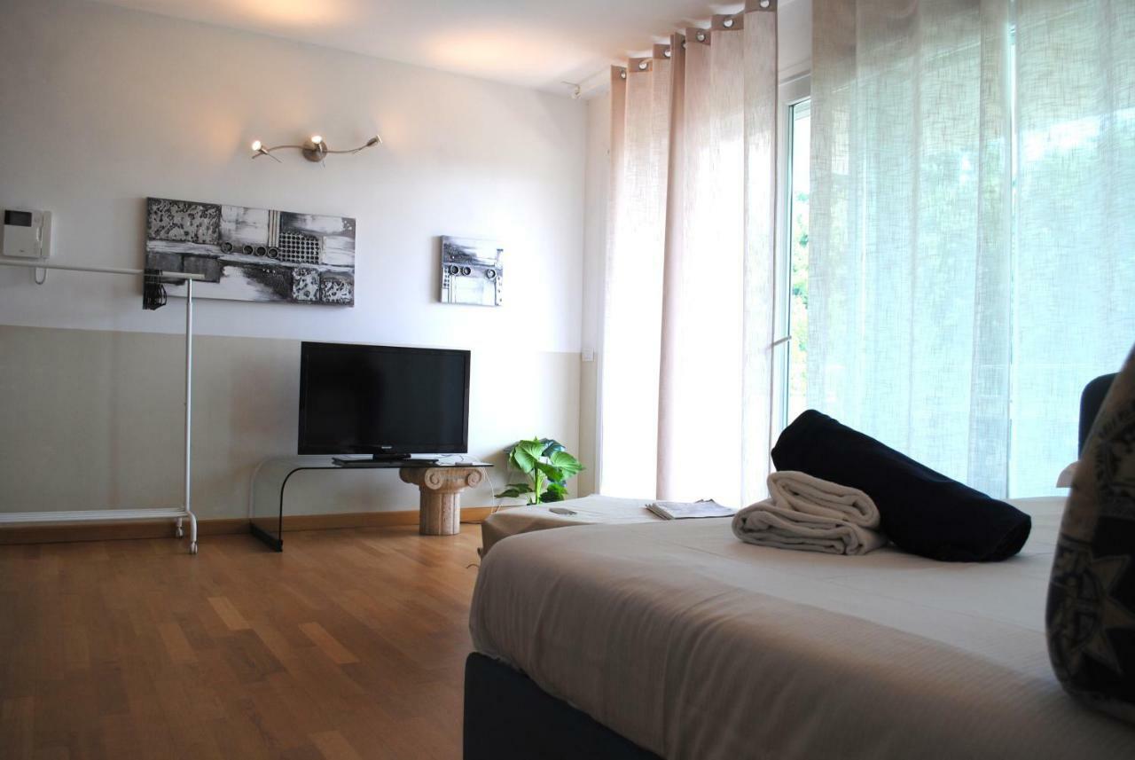 Bnbook - Metropolitan Expo Flat Rho Ngoại thất bức ảnh
